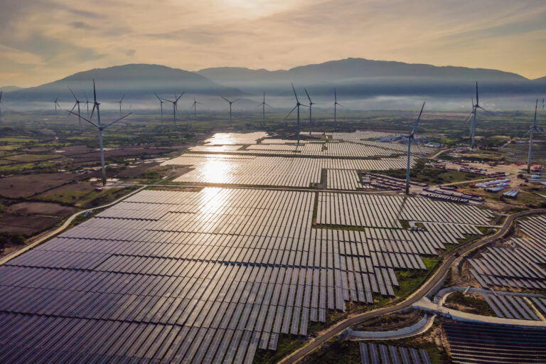 Stroomprijs op laagste punt sinds 2022. Wat betekent dit voor 2026?